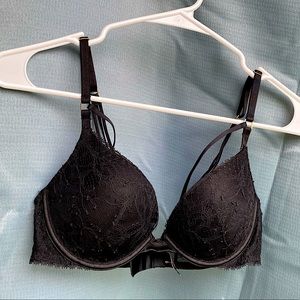 Victoria’s Secret bra - 34C